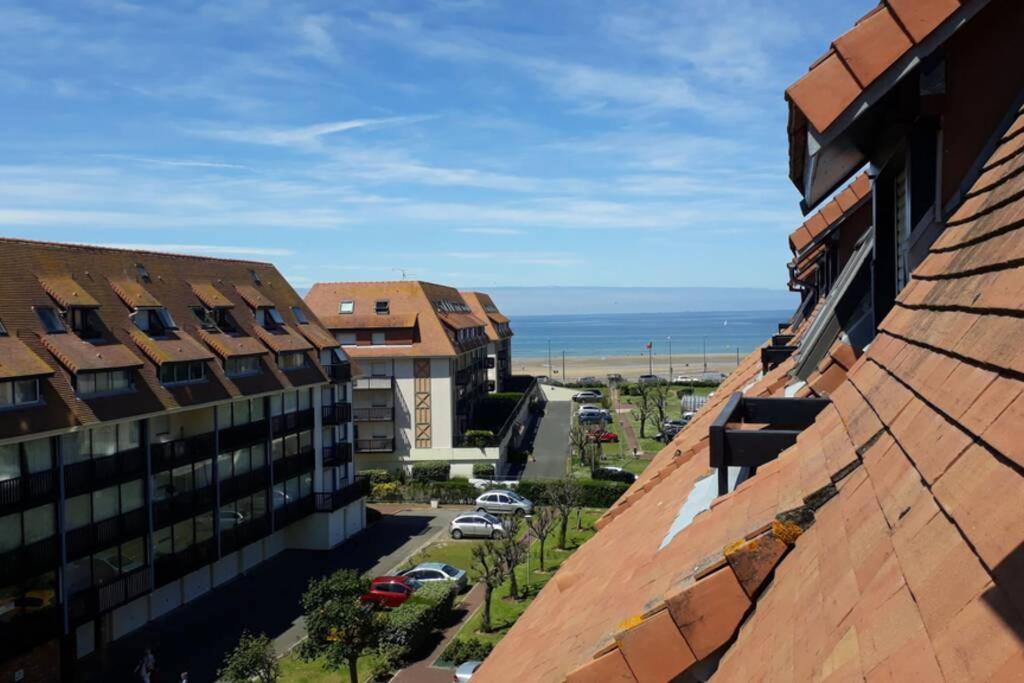 Duplex By The Sea In Normandy Apartment Villers-sur-Mer Exterior photo