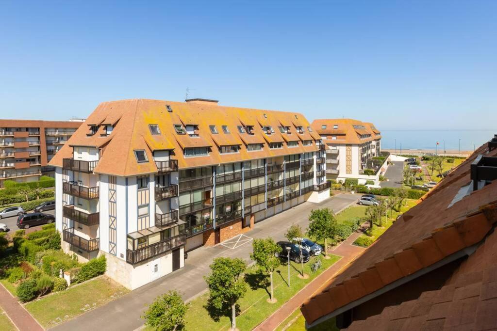Duplex By The Sea In Normandy Apartment Villers-sur-Mer Exterior photo